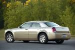 Chrysler 300C 2005 года